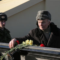 65 лет мирному сталинградскому небу
